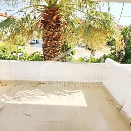 펜션 Alas Maisonette 페프코초리
